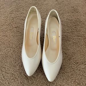 Dyeable Wedding Shoes